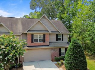 3046 Renaissance Pkwy, Jamestown, NC 27282