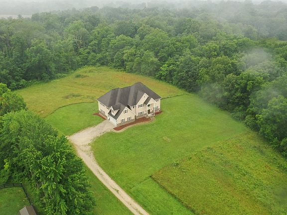 3rd image of 1881 W Wildwood Dr