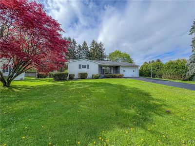 39 S Hurd Cir, Auburn, NY, 13021