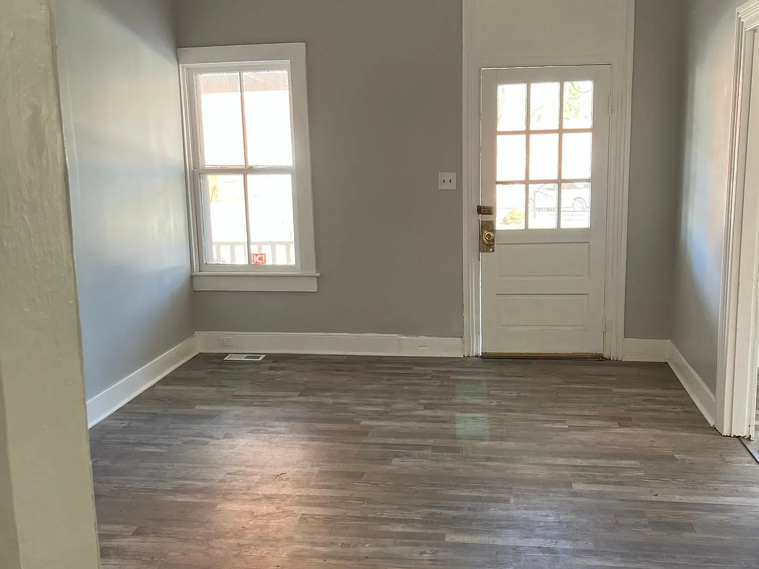 229 Holbrook St — Photo 3