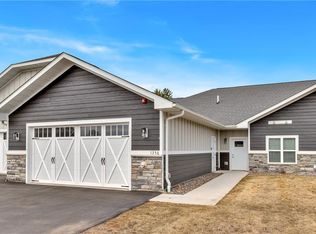 1356 Cypress Ct, Altoona, WI 54720