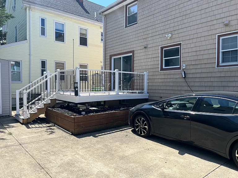 87 Summer St — Photo 5