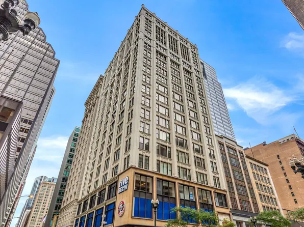 8 W Monroe St APT 1807, Chicago, IL 60603