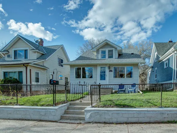 957 Carroll Ave, Saint Paul, MN 55104