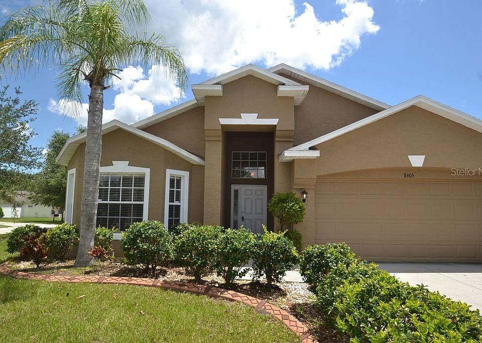 1st image of 8405 Carriage Pointe Dr