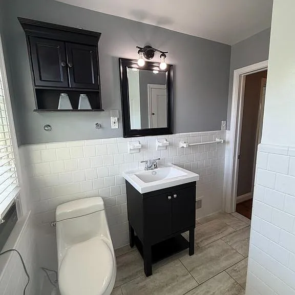 1543 Cottage Ln — Photo 22