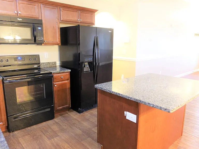 610 Flintrock Dr — Photo 15