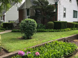 620 Spring Valley Rd, Maywood, NJ 07607