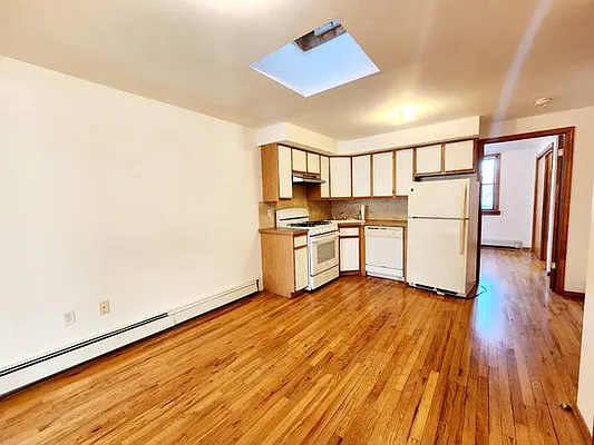 Rented by Brooklyn Property Group LLC | media 4