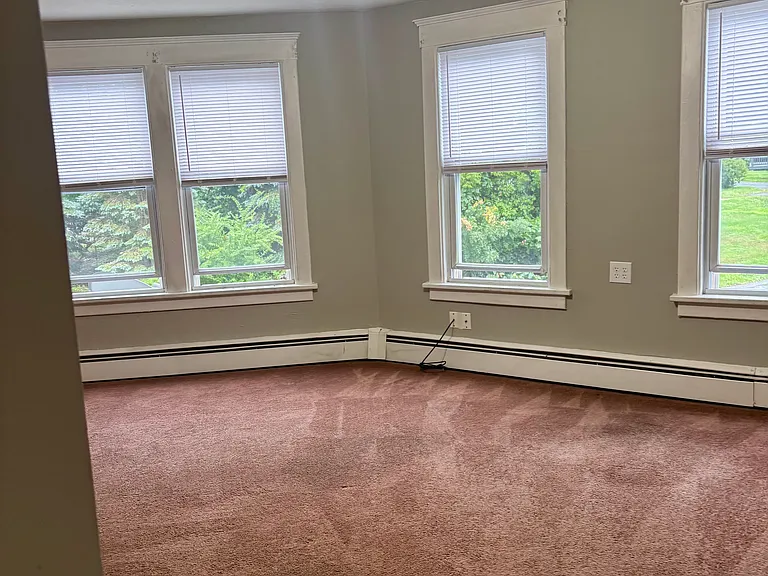 680 Main Rd #2 — Photo 11