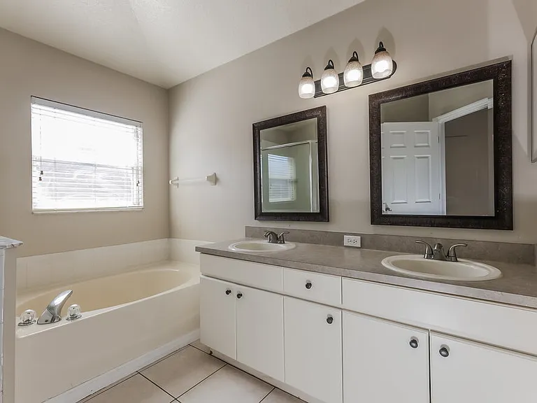 4721 Little Denise Ct — Photo 11
