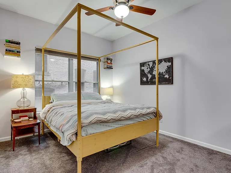 2132 W Evergreen Ave #1C — Photo 9