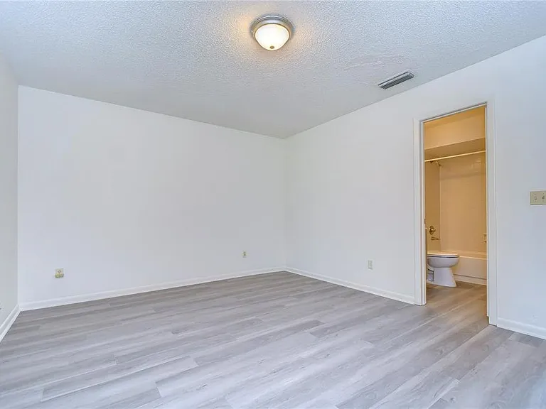 13937 Fletchers Mill Dr — Photo 27