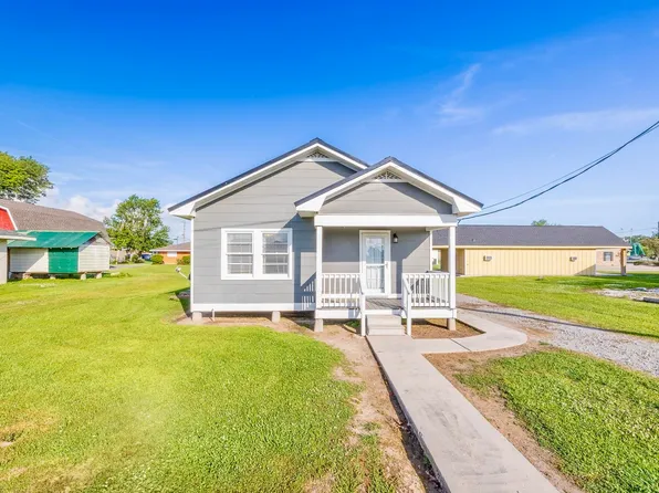 108 W 26th St, Larose, LA 70373