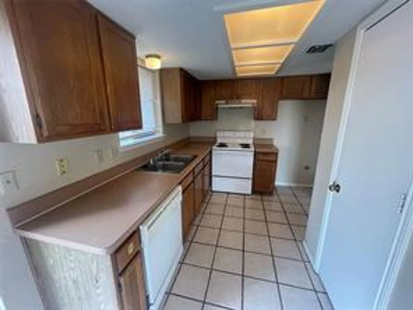 Duplex near Lake Ray Hubbard! — Photo 4
