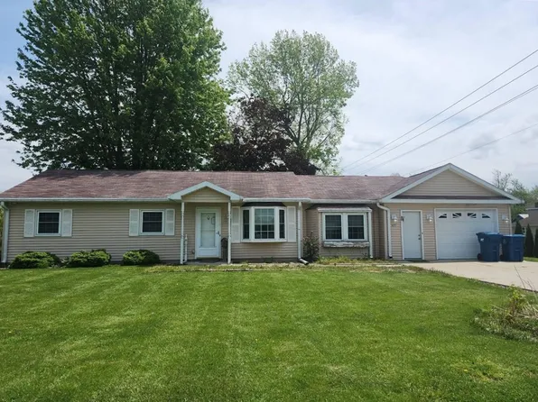 7660 Renner St, Hamilton, IN 46742