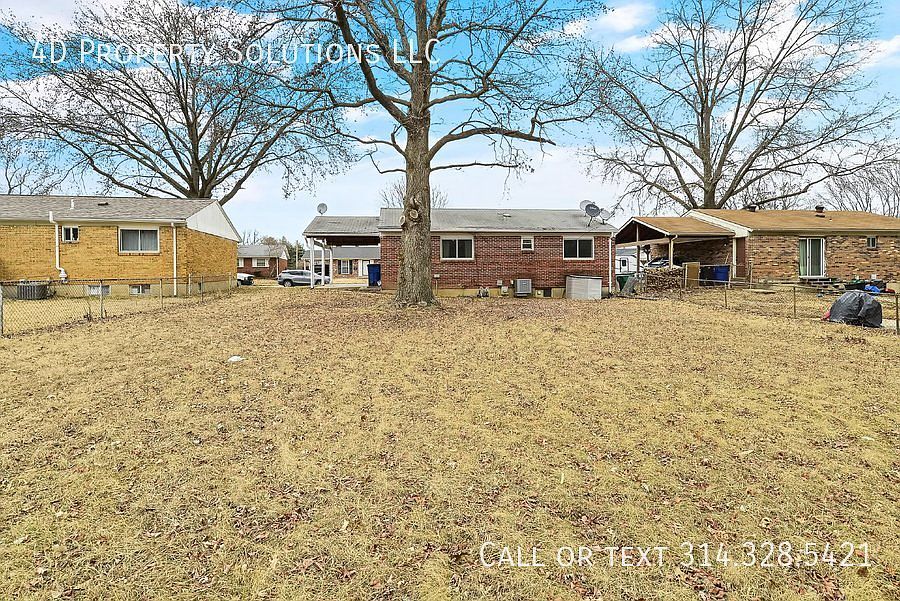 1742 Saddle Ridge Dr, Florissant, MO 63031 Zillow