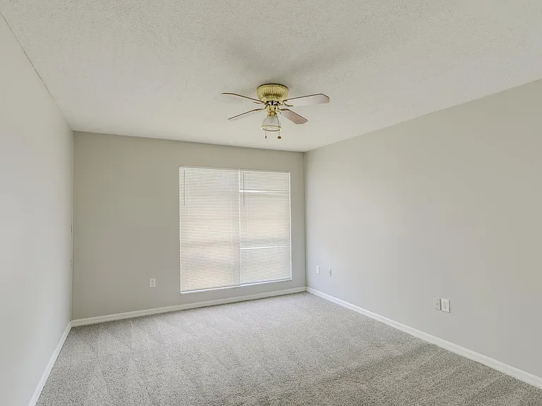 1724 Townhall Ln #1724 — Photo 12