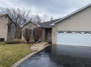 1525 Wood St, Crete, IL 60417