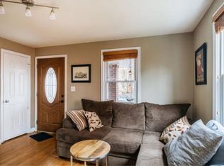 2445 S Nelson St, Arlington, VA 22206