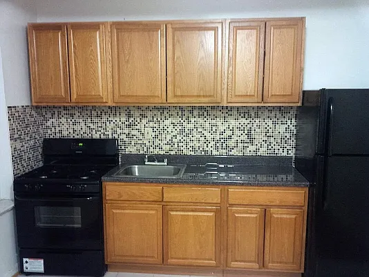 Rented by Executive Towers  | media 3