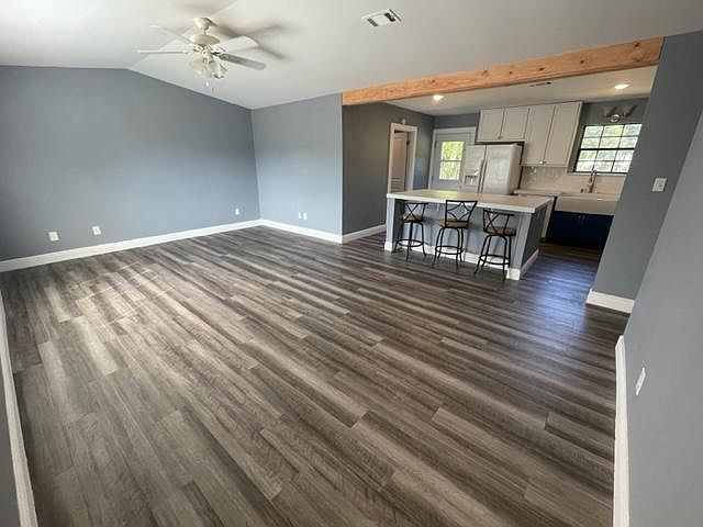 1st image of 10518 Heatherwood Dr