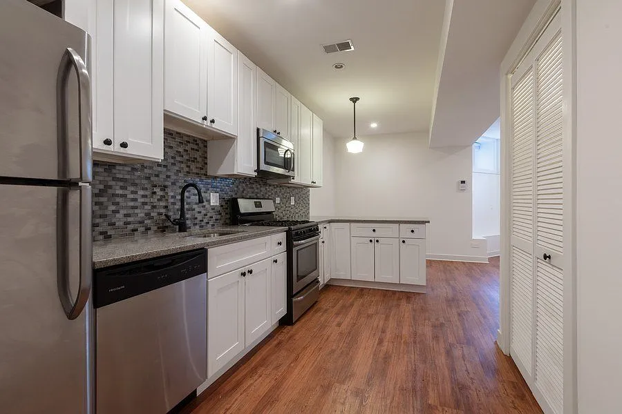 230-232 W. Willow St.