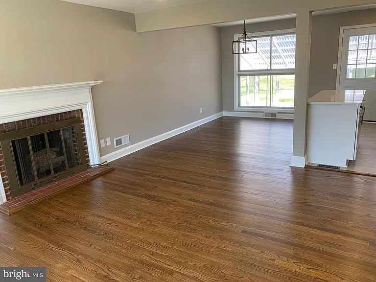 28 Othoridge Rd — Photo 4