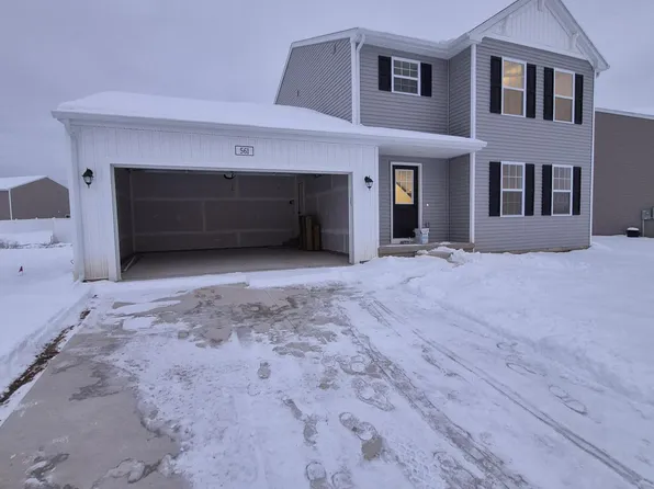 561 Hawk Wood Ct, Cedar Springs, MI 49319