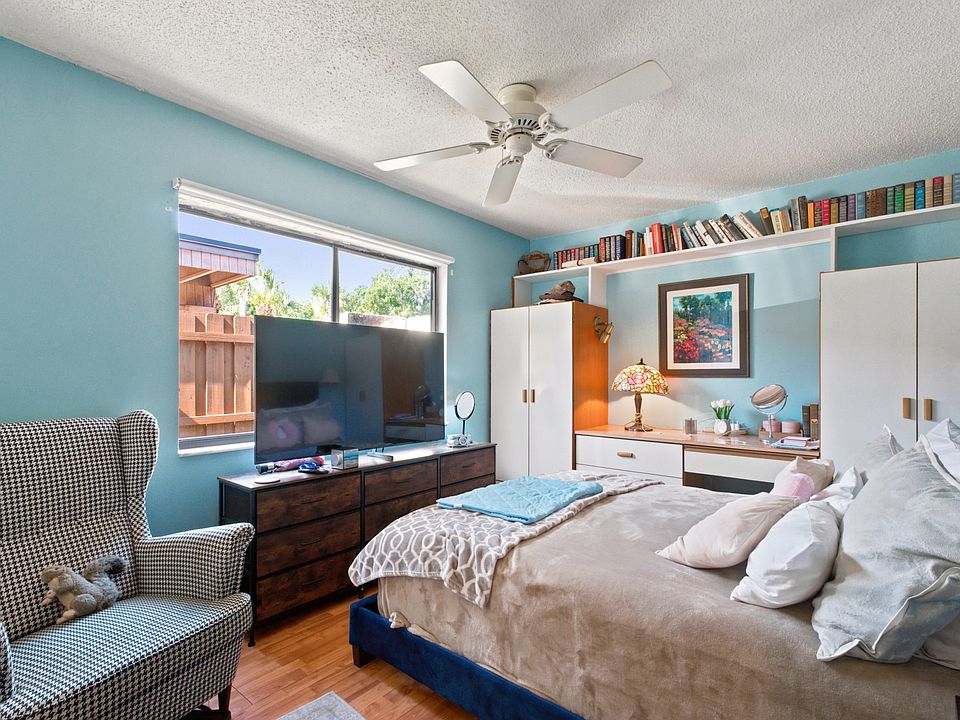 1st image of 2337 Inagua Way