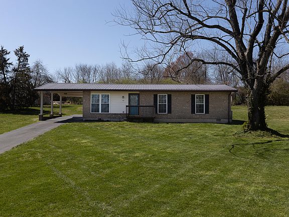 3rd image of 102 Collins Dr
