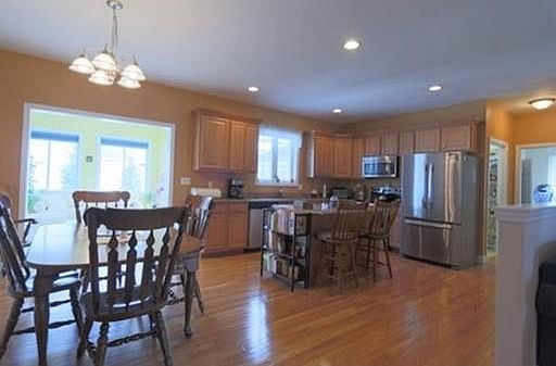 4th image of 1 Mabel Dr #1