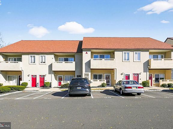 4th image of 1630 Welsh Rd #5A