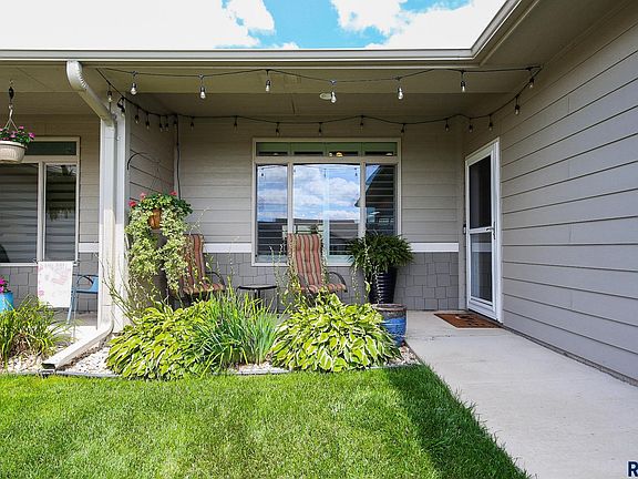 2nd image of 3802 E Diablo Cir