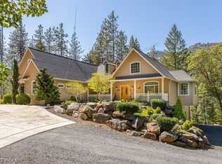 9885 Upper Applegate Rd, Jacksonville, OR 97530