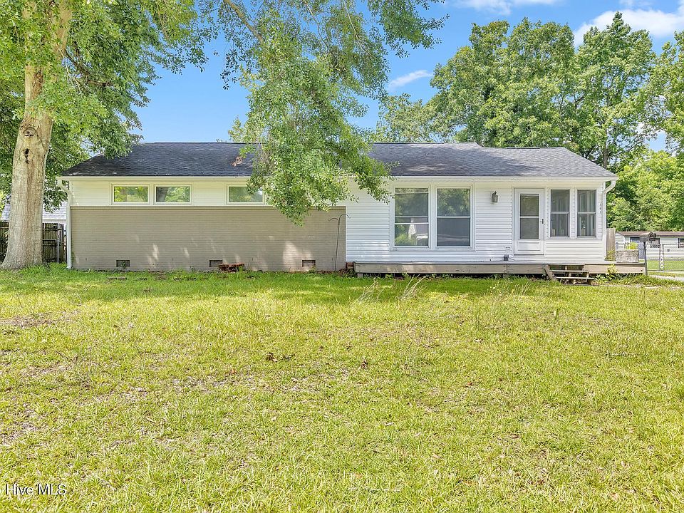 1st image of 505 Dogwood Ln