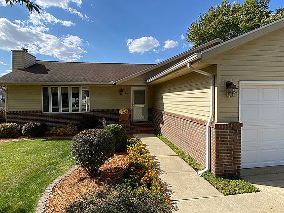 2nd image of 507 Linden Dr