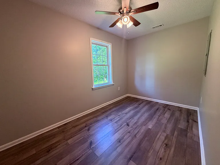 292B Fish Camp Rd #A — Photo 5
