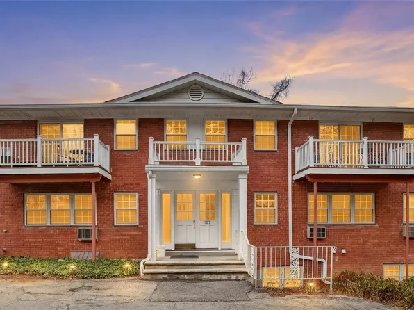 107 Nottingham Rd APT D, Bedford Hills, NY 10507