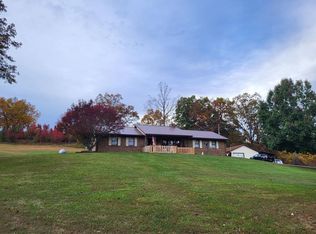 7049 White Gravel McDaniel Rd, Minford, OH 45653