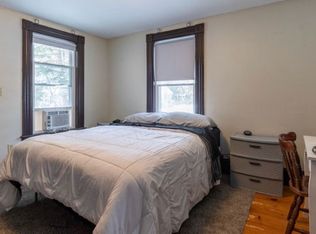 29 Cressey St #1, Henniker, NH 03242