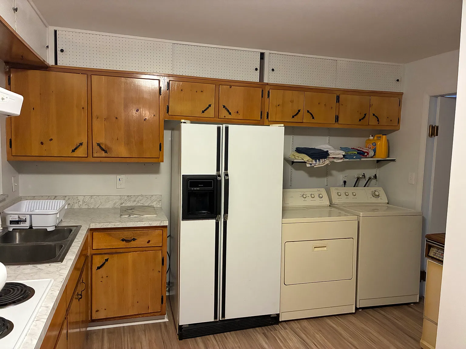 2 bed, 1612 sqft, $2,200 — Photo 3