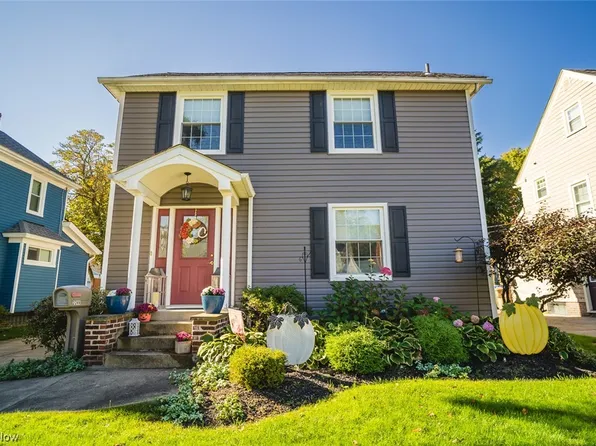 2344 Iota Ave, Cuyahoga Falls, OH 44223