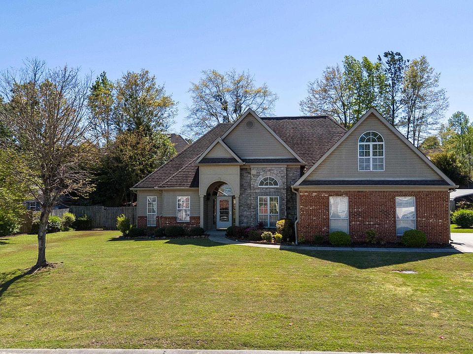 1st image of 633 Camden Cove Ln