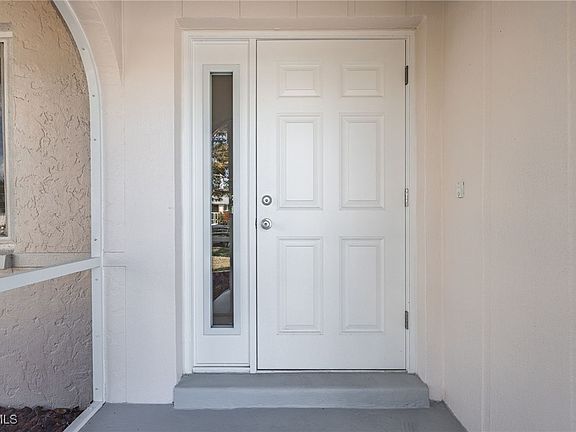 4th image of 1914 SE 12th St