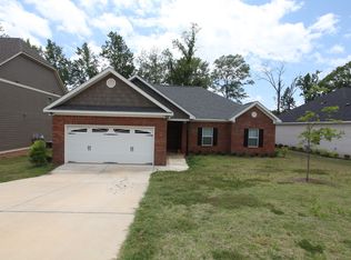 1601 N Camden Dr, Auburn, AL 36830