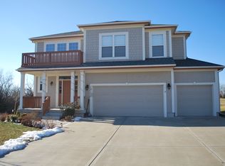 12152 S Roundtree St, Olathe, KS 66061