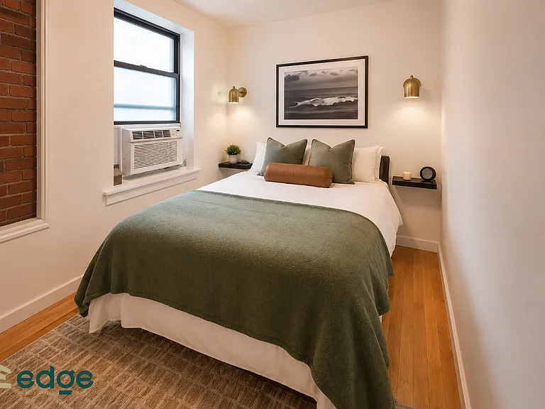 591 Franklin Ave #4G — Photo 3