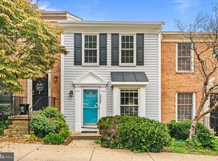 5008 9th St S, Arlington, VA 22204