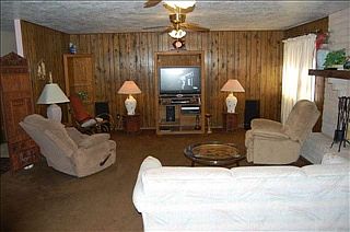 2nd image of 712 La Fonda Dr